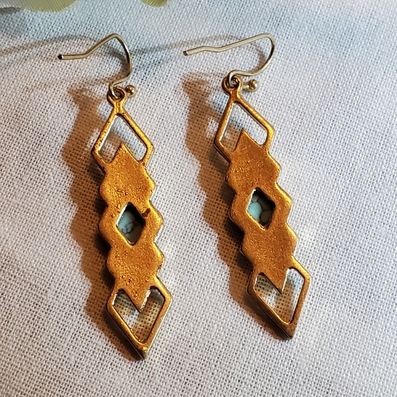 NEW Gold and Natural Stone Earrings - Picture 3 of 4